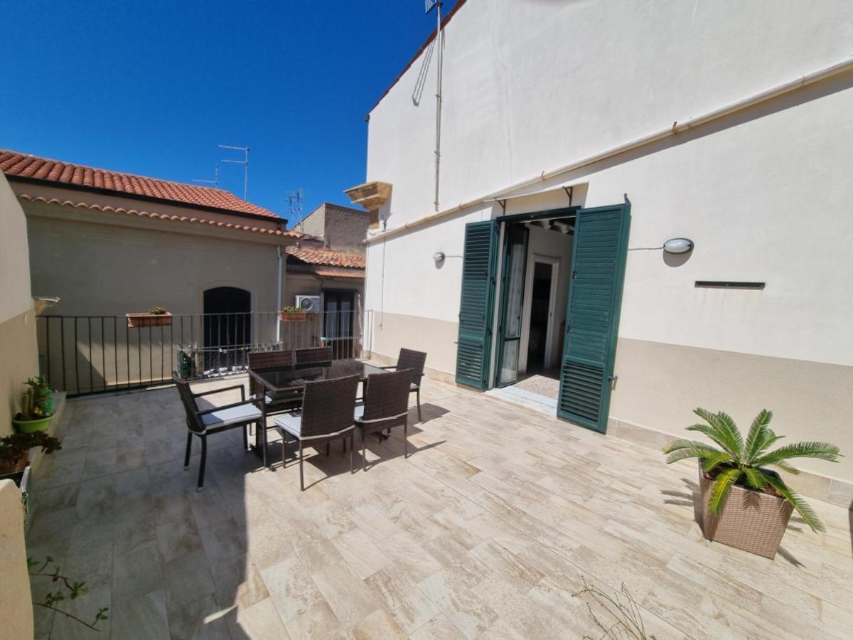 Cefalu Holidays Luxury Apartments - 120 M2 المظهر الخارجي الصورة