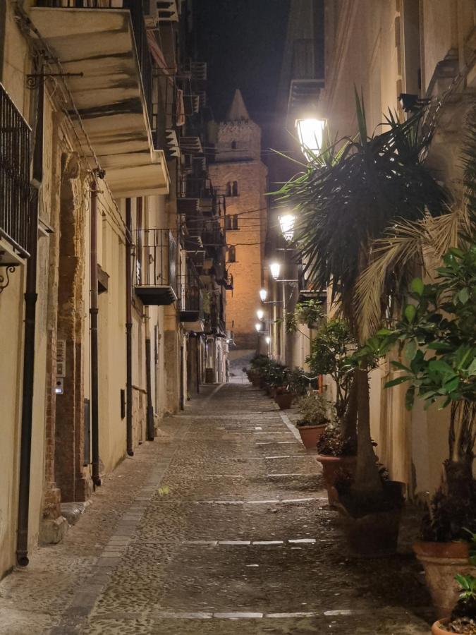 Cefalu Holidays Luxury Apartments - 120 M2 المظهر الخارجي الصورة